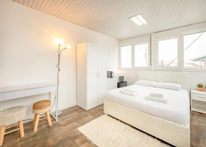 Guestready - Casa E Estudio Azeitao