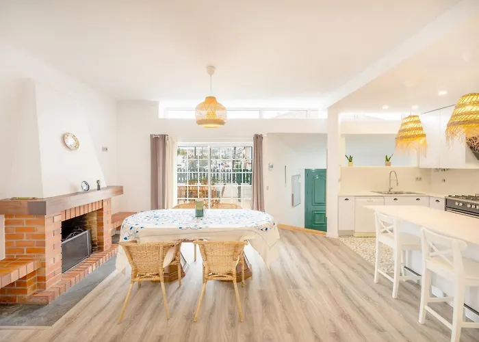 Apartamento Guestready - Casa E Estudio Azeitao